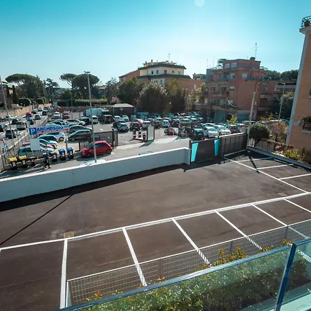 Twins Royal Lejlighed Rom